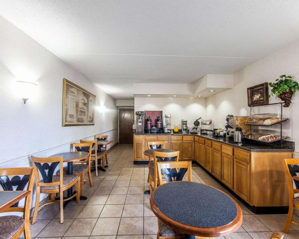 Rodeway Inn Sweetwater Image 19