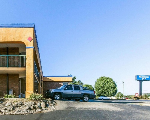 Rodeway Inn Sweetwater image 4